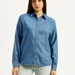 Women's Solid Spread Collar Denim Shirt