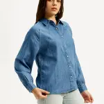Women's Solid Spread Collar Denim Shirt