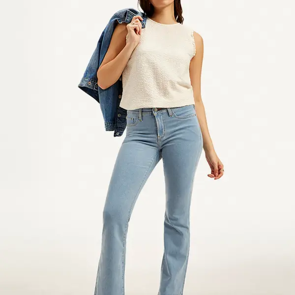 Women's Light Blue Flared Fit High Rise Jeans