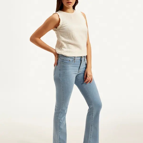 Women's Light Blue Flared Fit High Rise Jeans