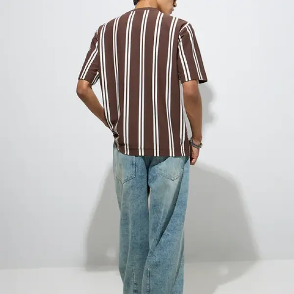 Light Blue Washed Barrel-Fit Mid-Rise Jeans