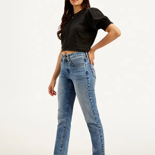 Women's 724 Blue Straight Fit High Rise Jeans