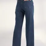 Women's Solid Blue Frayed Hem Straight Fit Jean