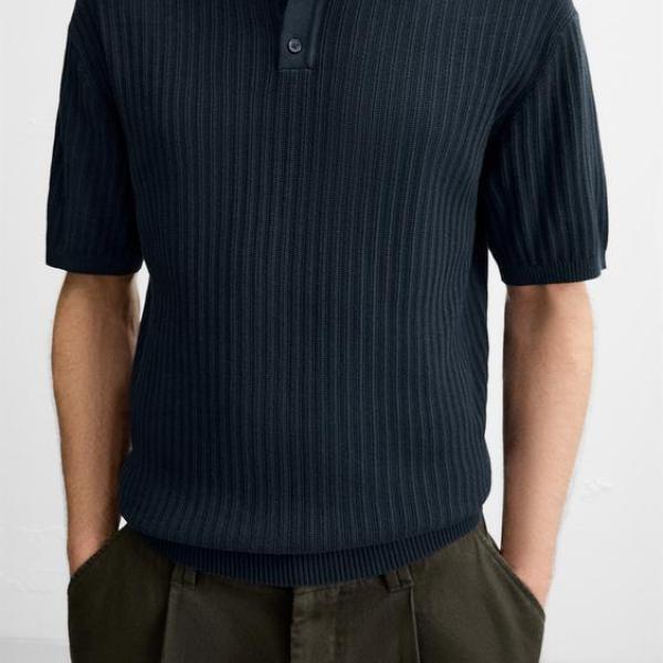 VERTICAL TEXTURED KNIT POLO SHIRT