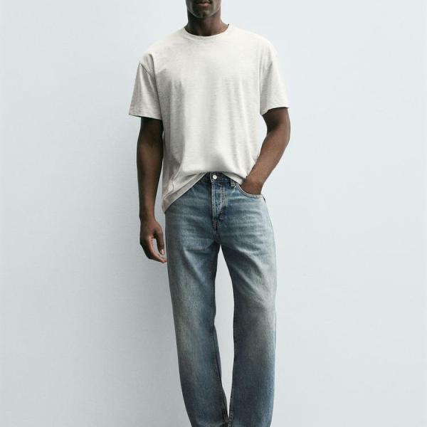 STRAIGHT FIT JEANS